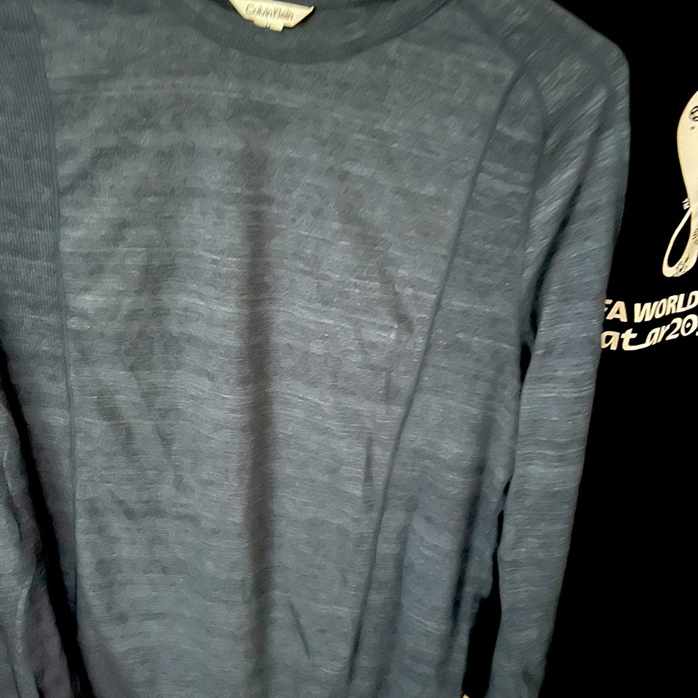 Two Calvin Kline long sleeved mens tees heather